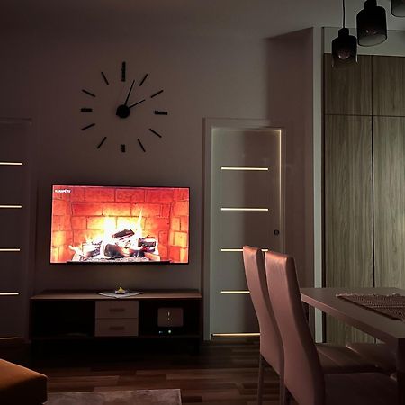 One Step Apartman - City Center Szombathely Exterior photo