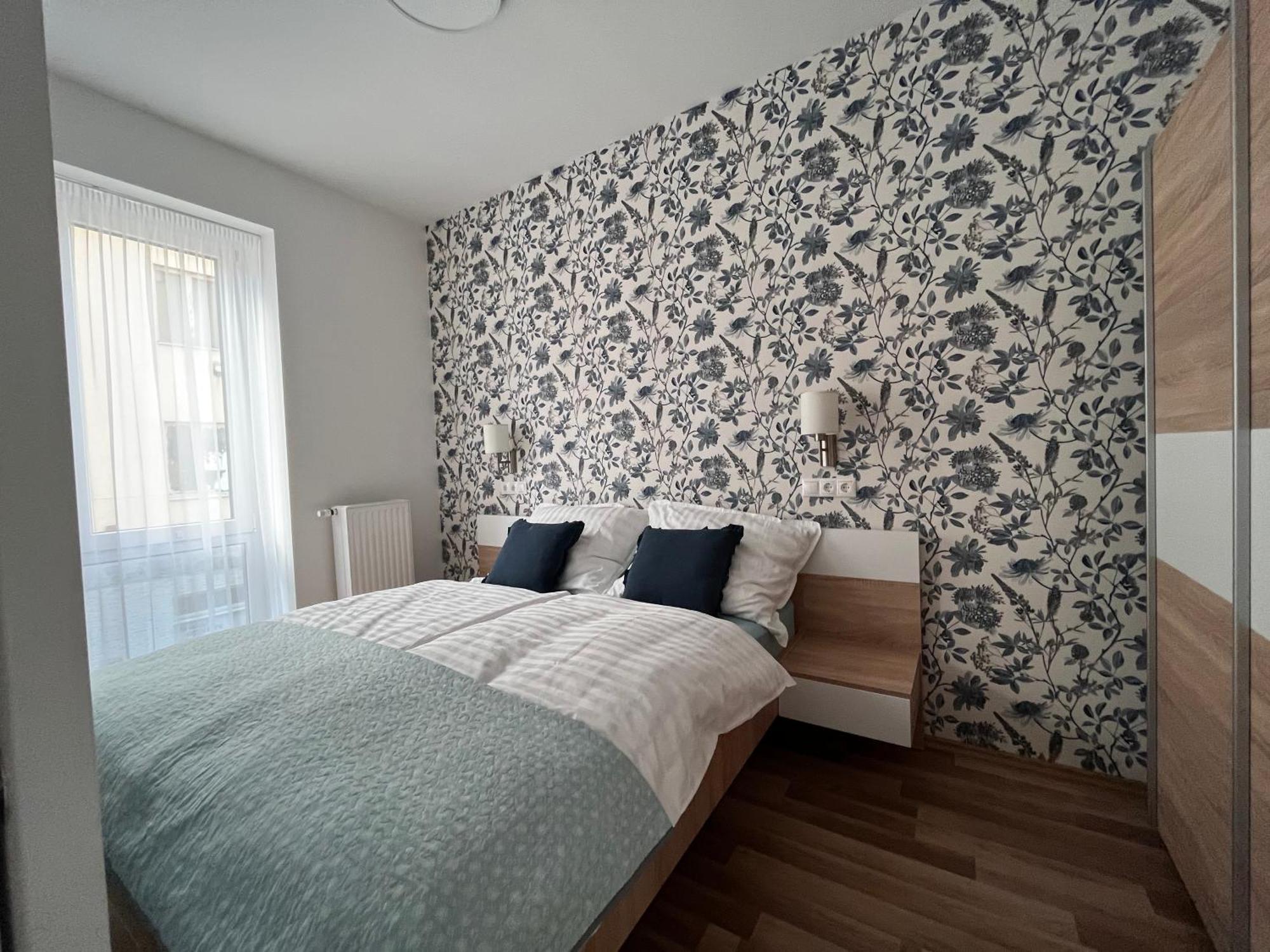One Step Apartman - City Center Szombathely Exterior photo